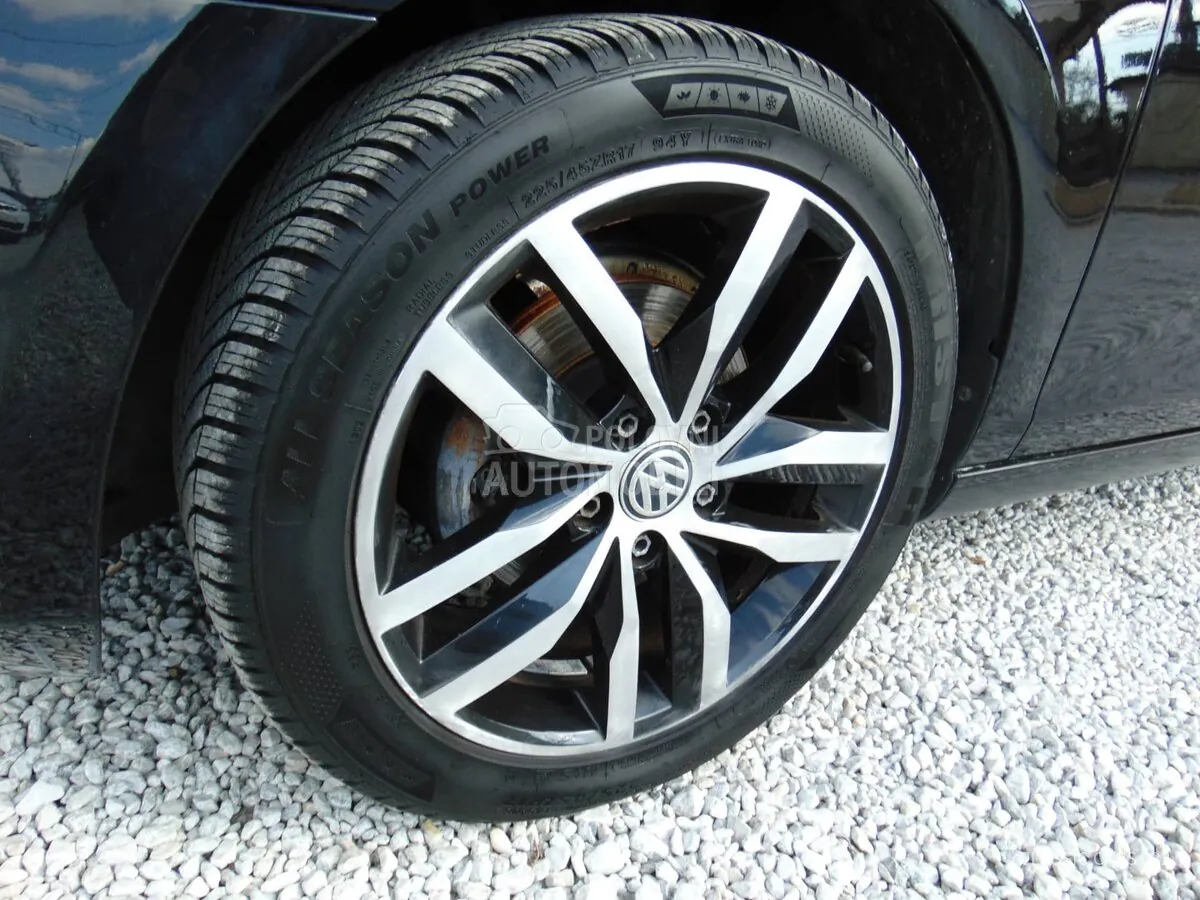 Volkswagen Golf 6 2012 photo 2