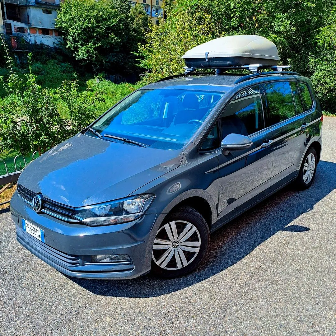 Volkswagen Touran 2017 photo 5