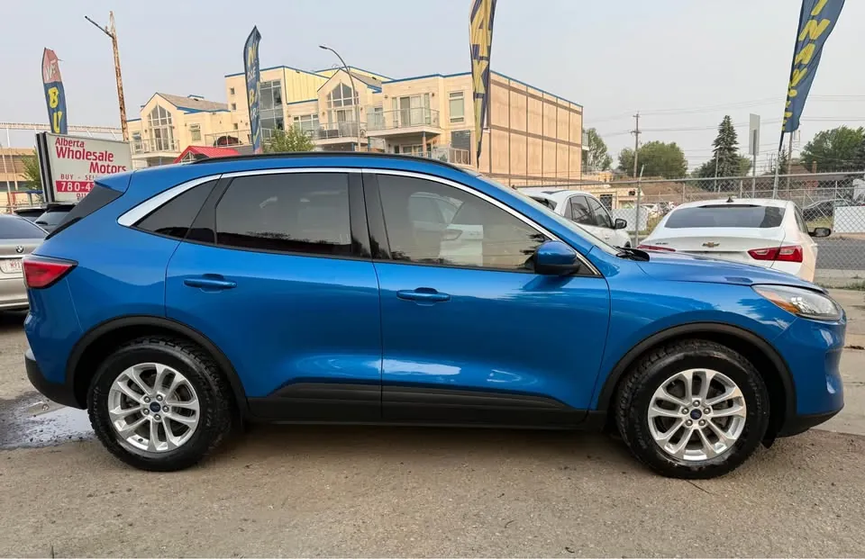 Ford Escape 2020 photo 2