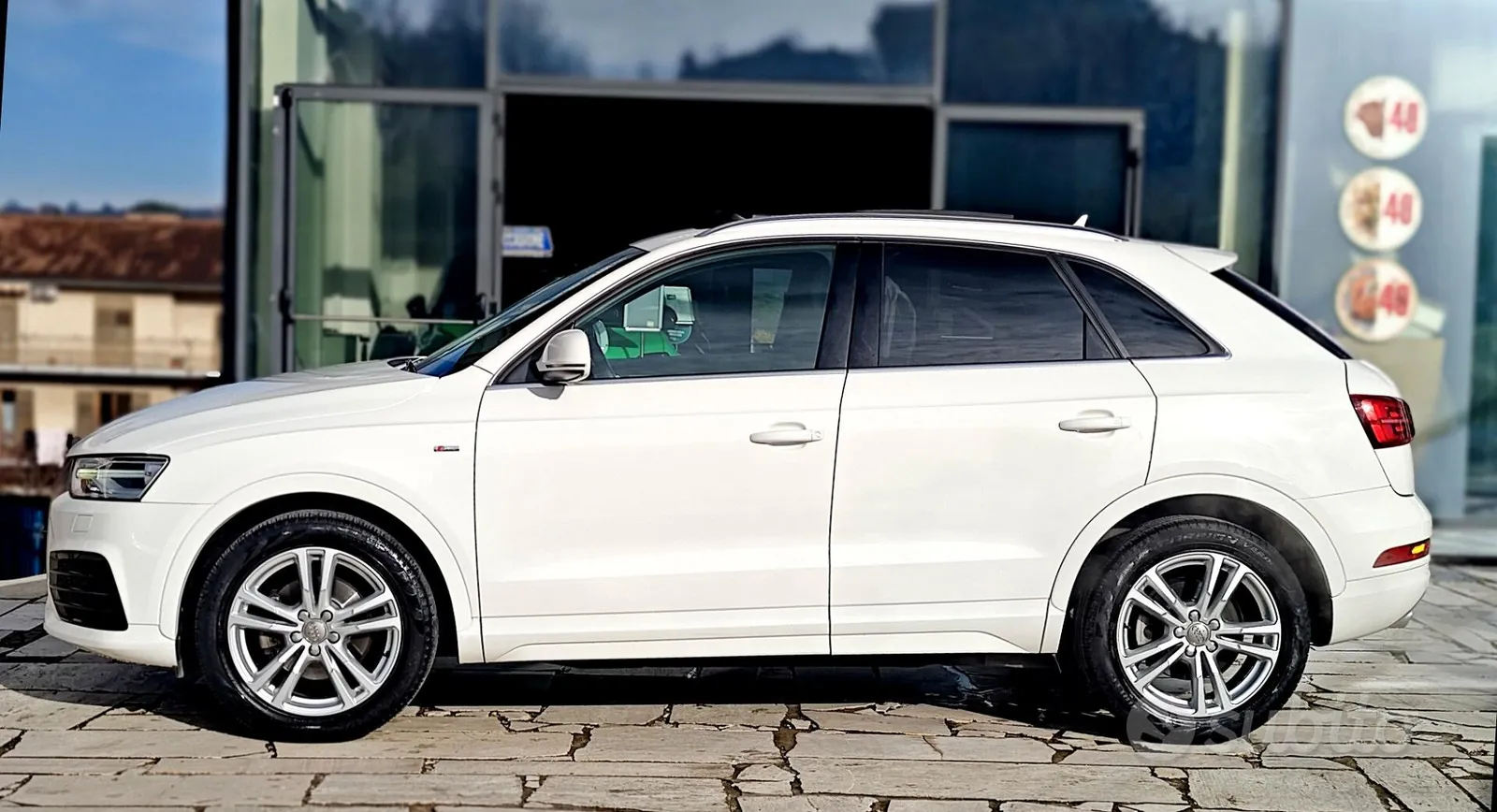 Audi Q3 2016 photo 3