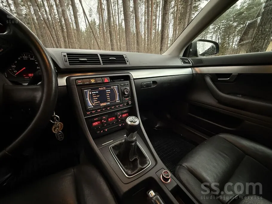Audi A4 2008 photo 4