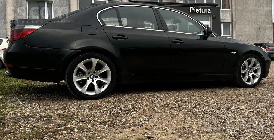 BMW 530D 2004 photo 5