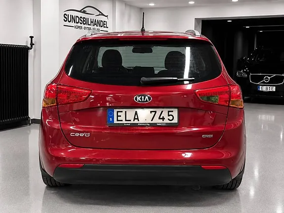 Kia Ceed 2013 photo 4