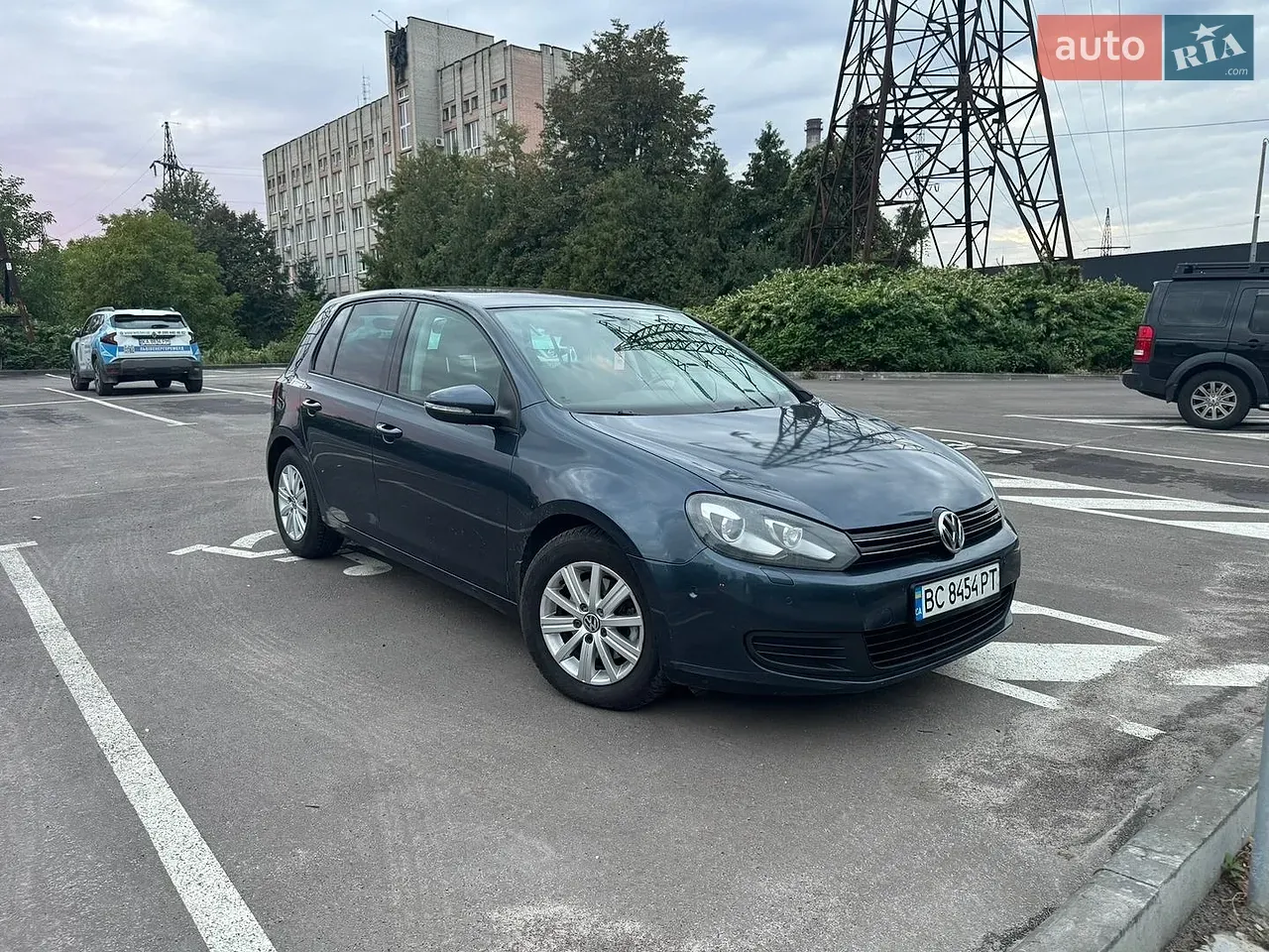 Volkswagen Golf 2010 photo 3