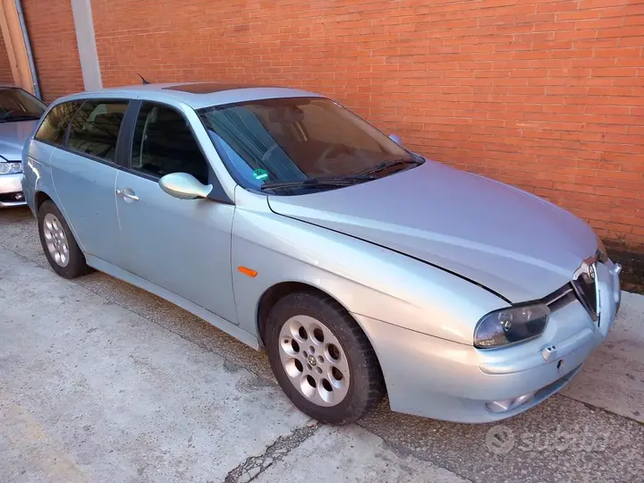 Alfa Romeo 156 2002 photo 2