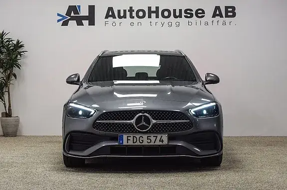 Mercedes-Benz C 300 2024 photo 4