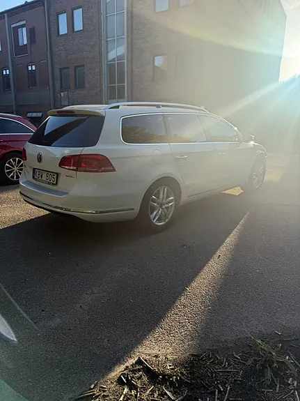 Volkswagen Passat 2013 photo 5