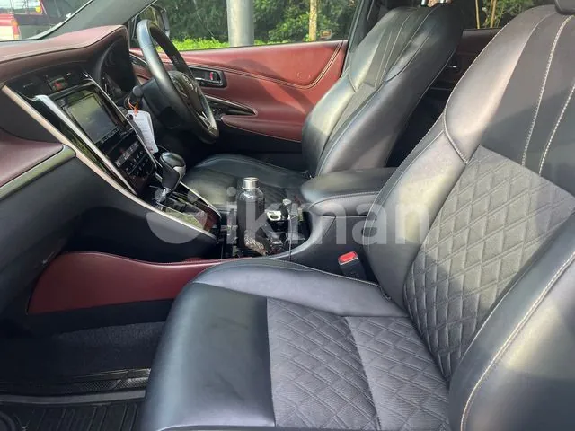 Toyota Harrier 2017 photo 4