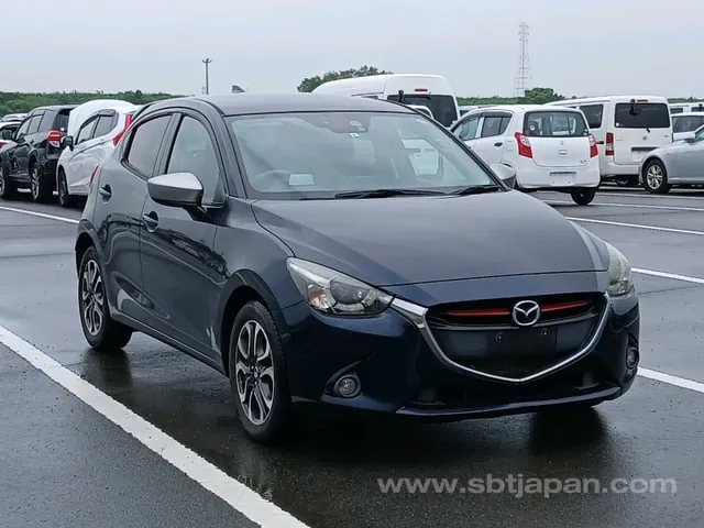 Mazda Demi