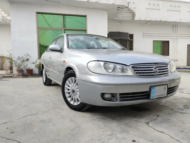 Nissan Sunny
