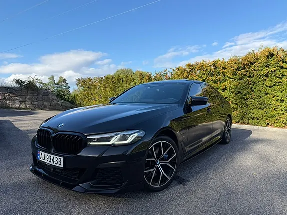 BMW 530E