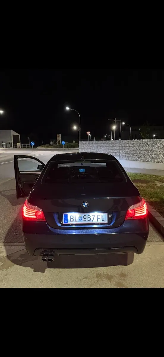 BMW 5 Series 2007 photo 2