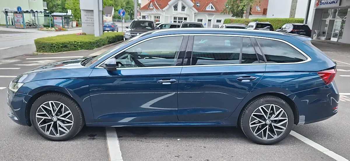 Skoda Octavia 2020 photo 2