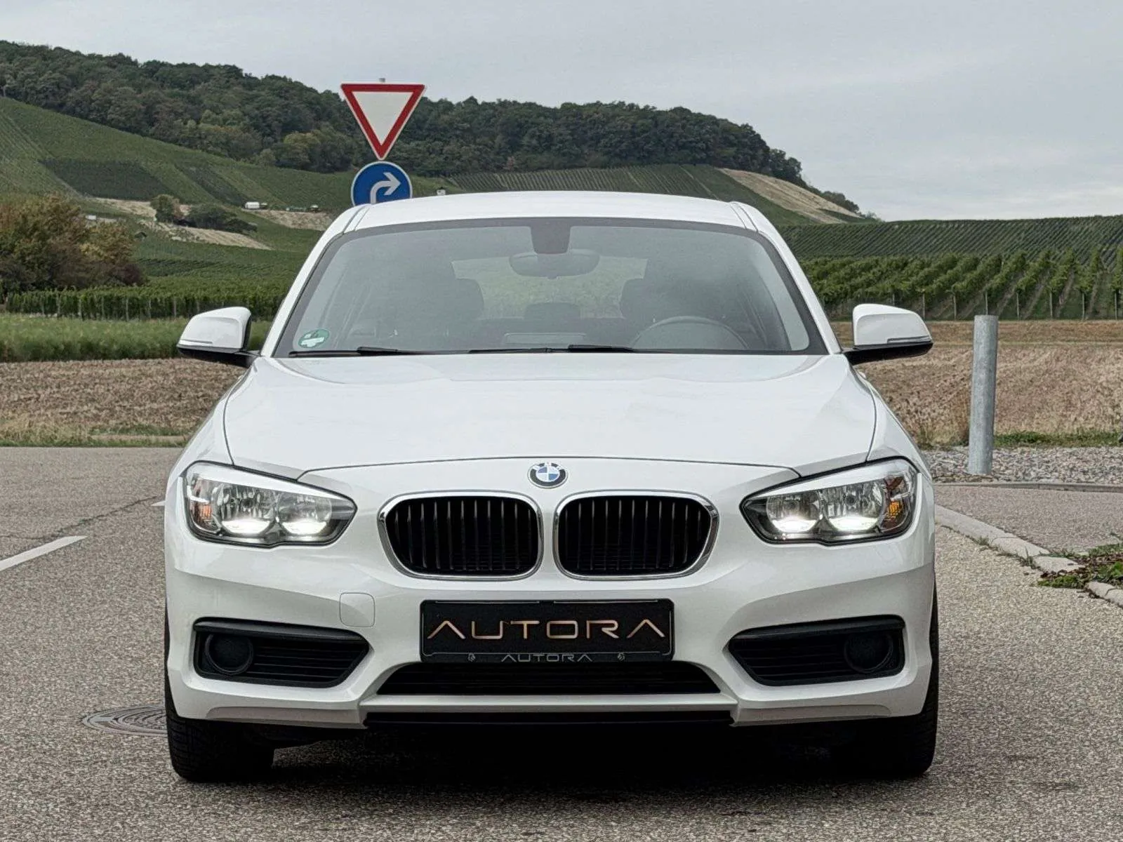 BMW 116D 2016 photo 3