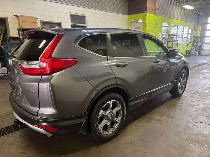 Honda Cr-V 2018 photo 4