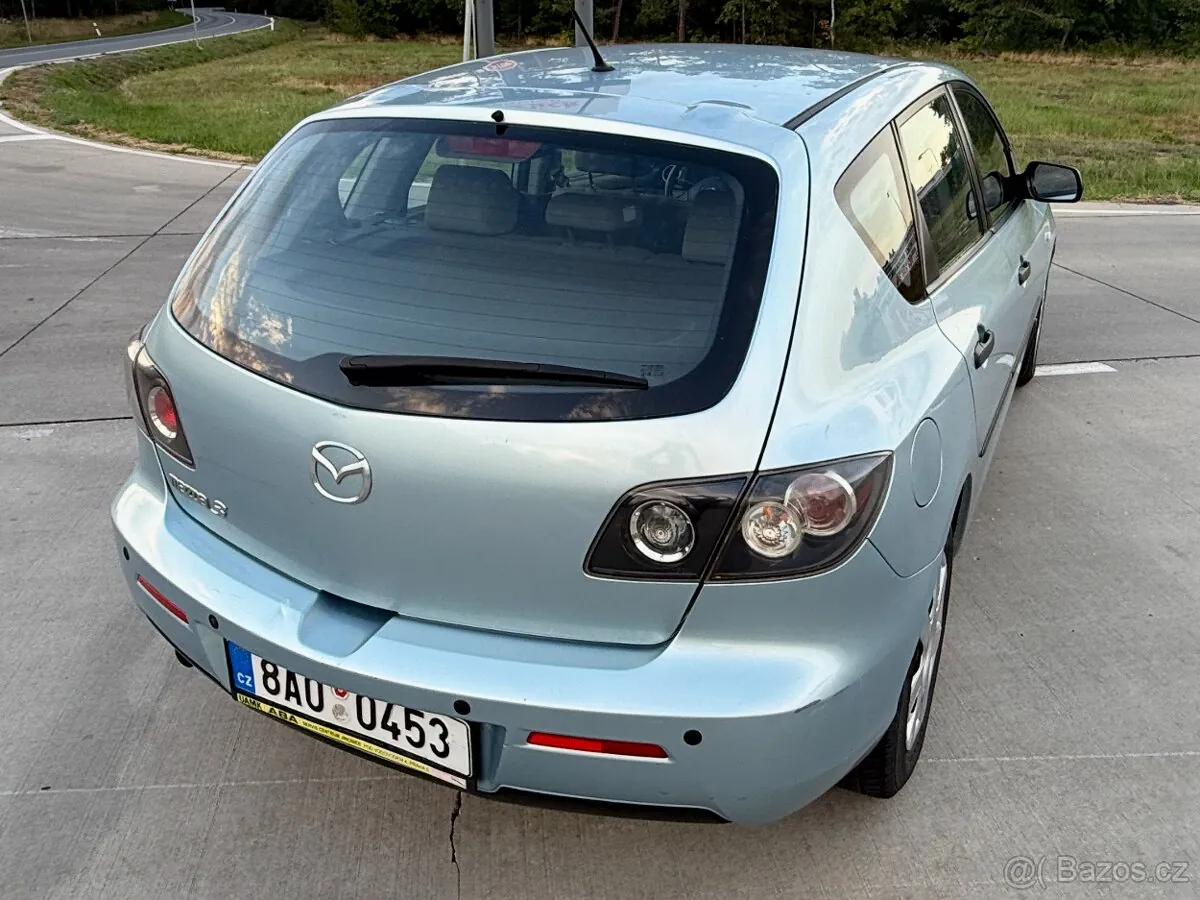 Mazda 3 2007 photo 4