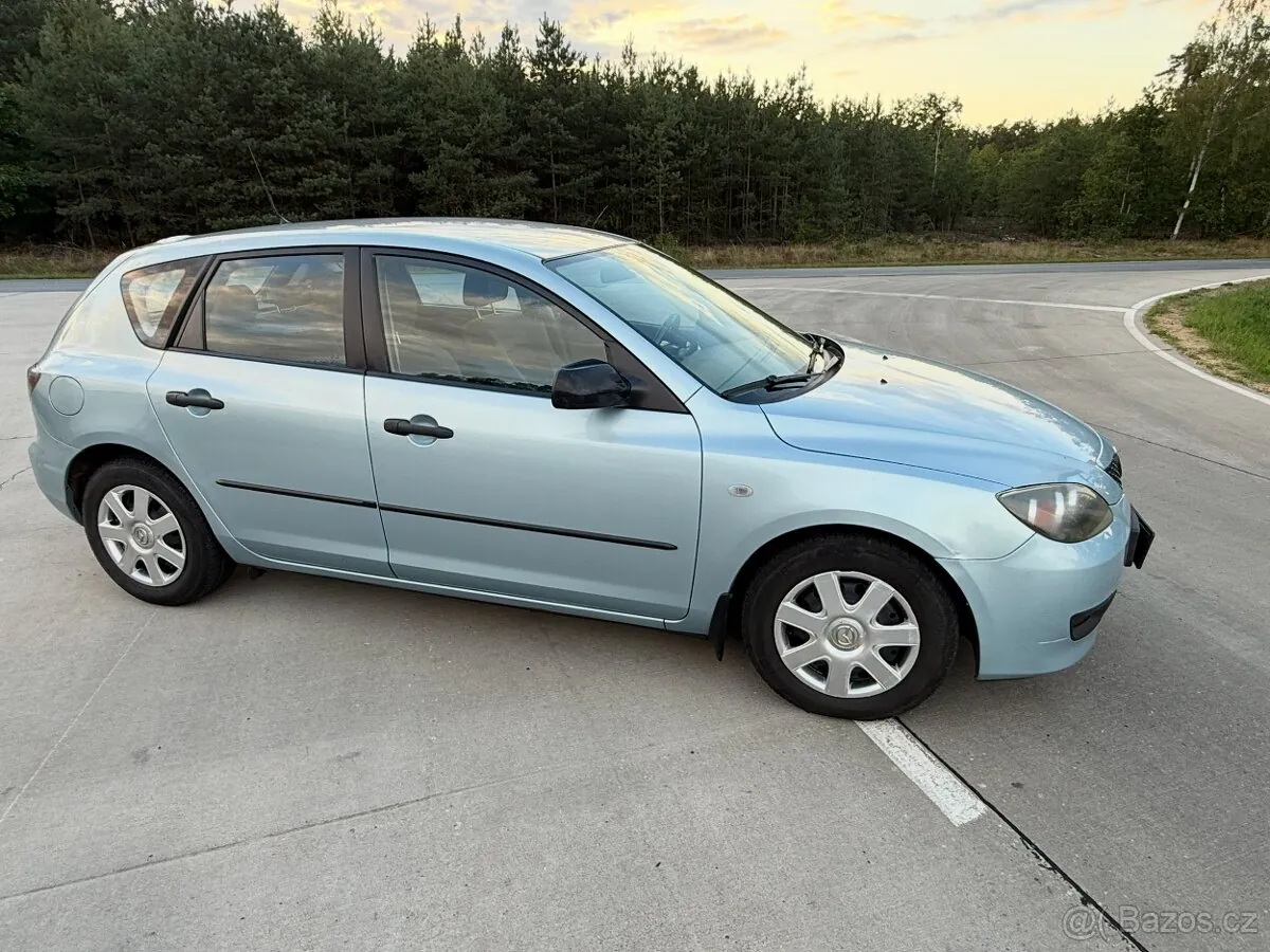 Mazda 3 2007 photo 2
