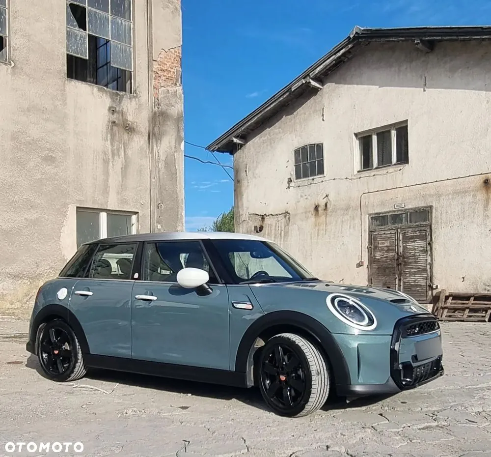 Mini Cooper S 2022 photo 2
