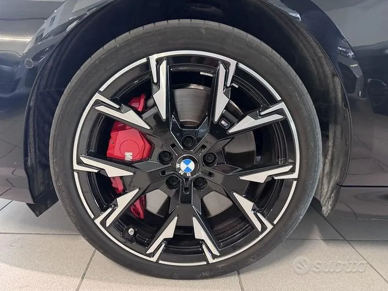 BMW 1 Series 2025 photo 5