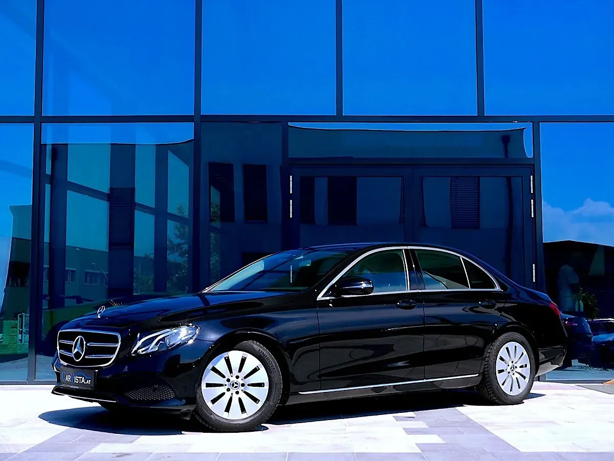 Mercedes-Benz E-Class 2019 photo 2
