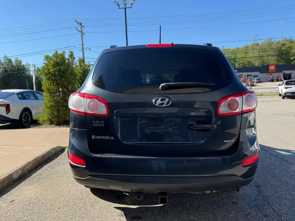 Hyundai Santa Fe 2012 photo 4