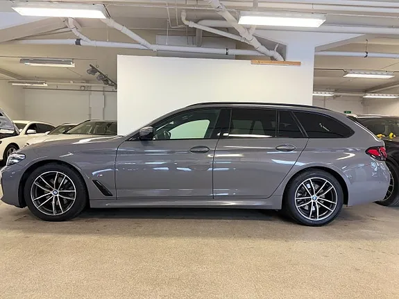 BMW 520D 2021 photo 2