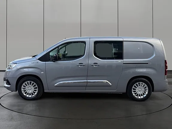Toyota Proace City 2022 photo 2