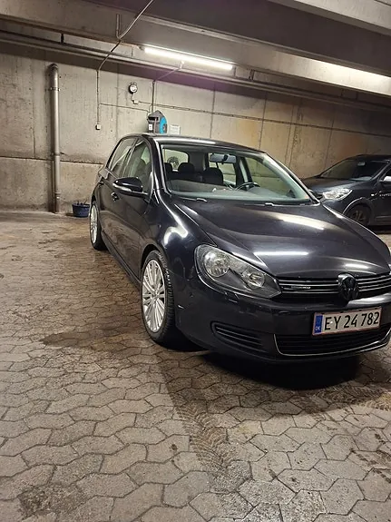 Volkswagen Golf Vi 2010 photo 3