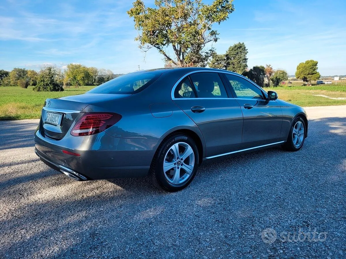Mercedes-Benz E 200 D 2017 photo 4