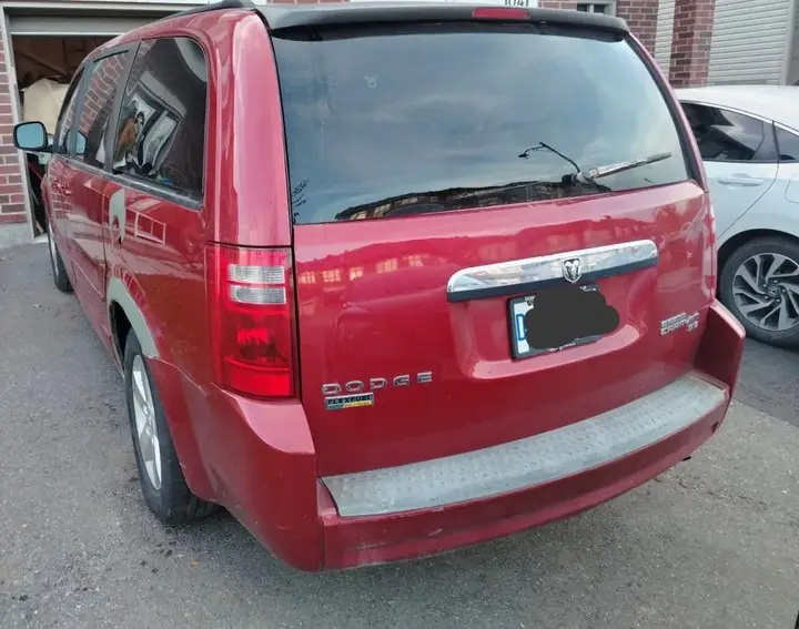 Dodge Caravan 2009 photo 2