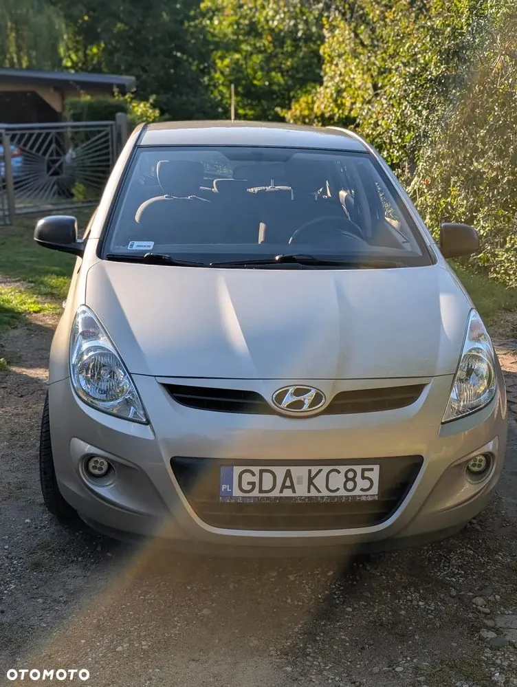 Hyundai I20