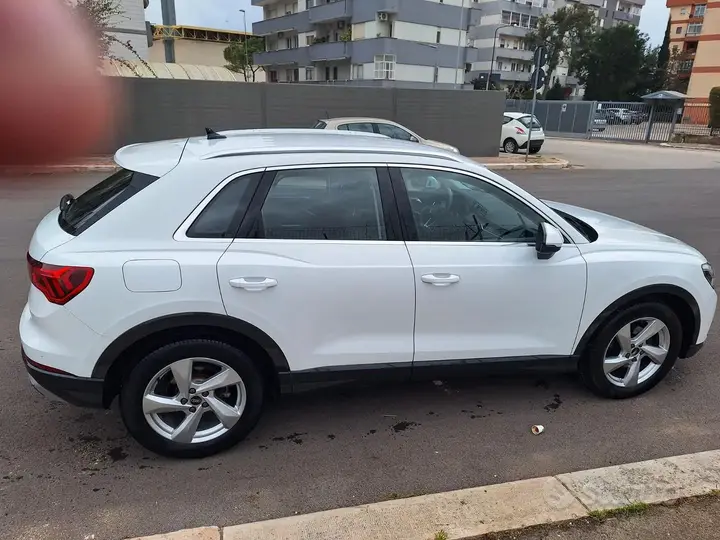 Audi Q3 2021 photo 5