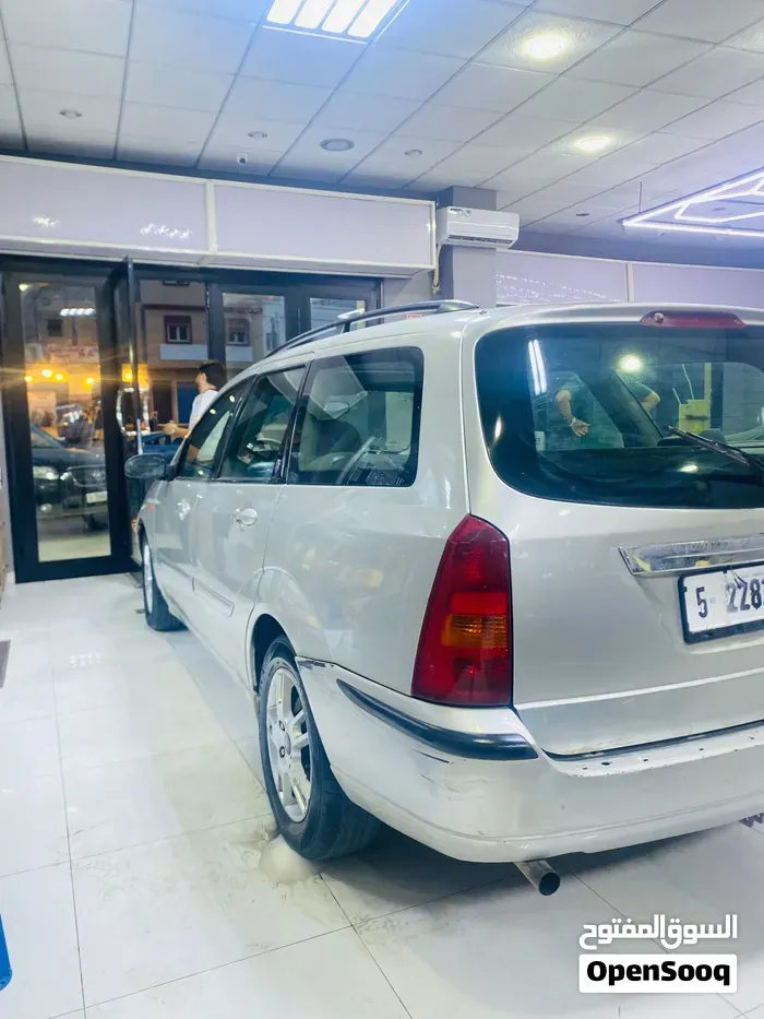 Ford Focus 2002 photo 4