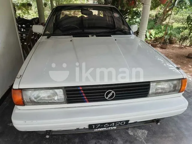 Nissan Sunny 1987 photo 2
