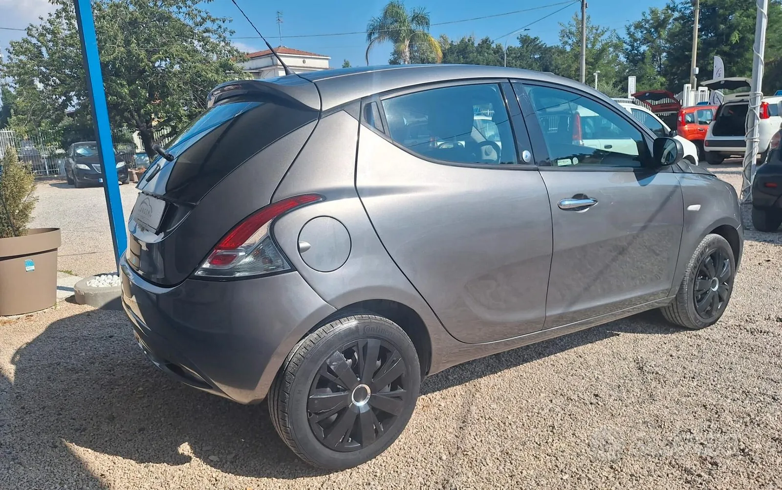 Lancia Ypsilon 2016 photo 4