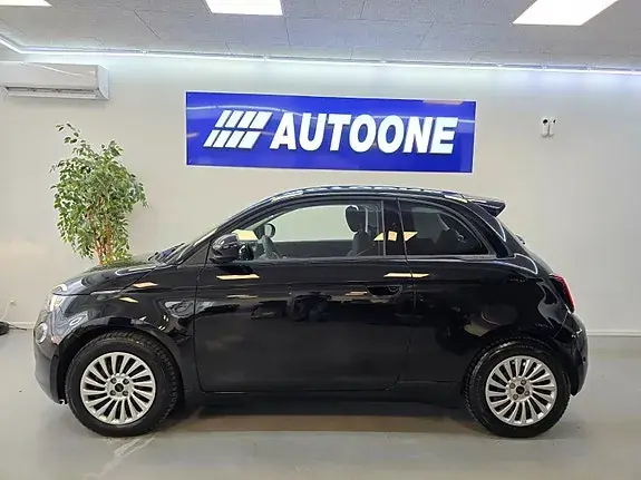 Fiat 500E 2023 photo 2