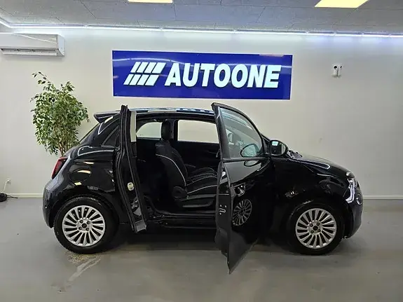 Fiat 500E 2023 photo 4