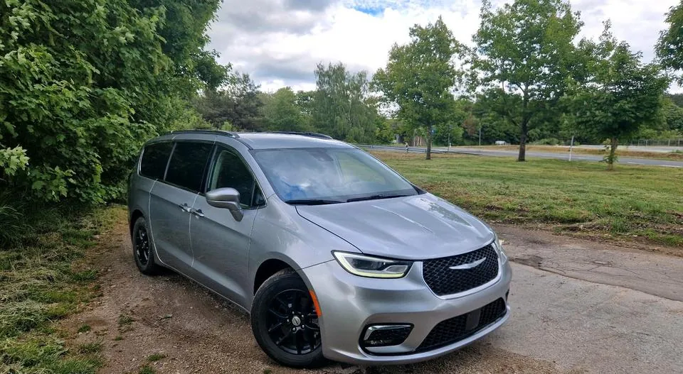 Chrysler Pacifica