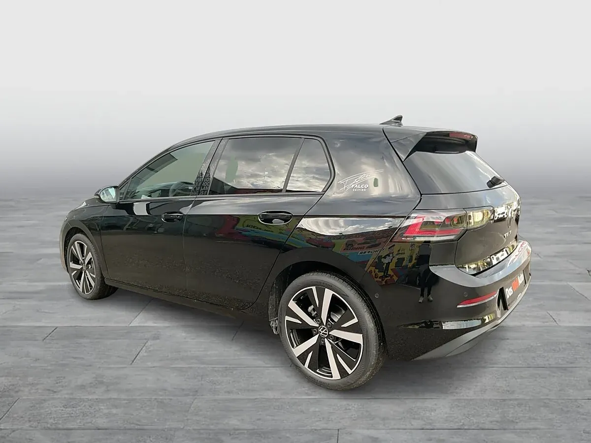 Volkswagen Golf 2026 photo 3
