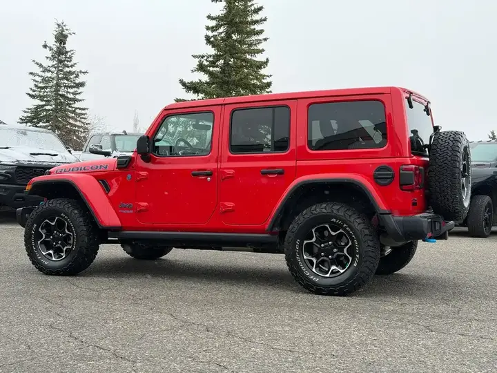Jeep Wrangler 2022 photo 4
