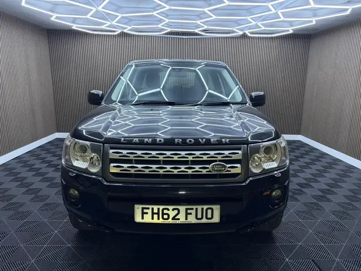 Land Rover Freelander 2 2013 photo 2