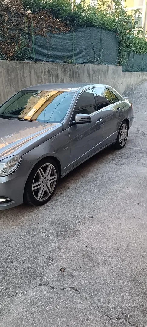 Mercedes-Benz E 220 Cdi 2011 photo 3