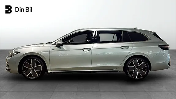 Volkswagen Passat 2026 photo 2