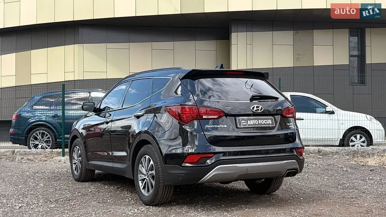 Hyundai Santa Fe 2017 photo 5