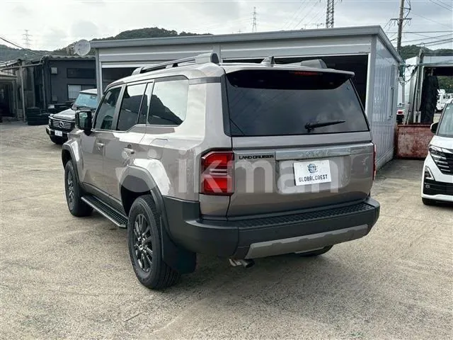Toyota Land Cruiser 2026 photo 3