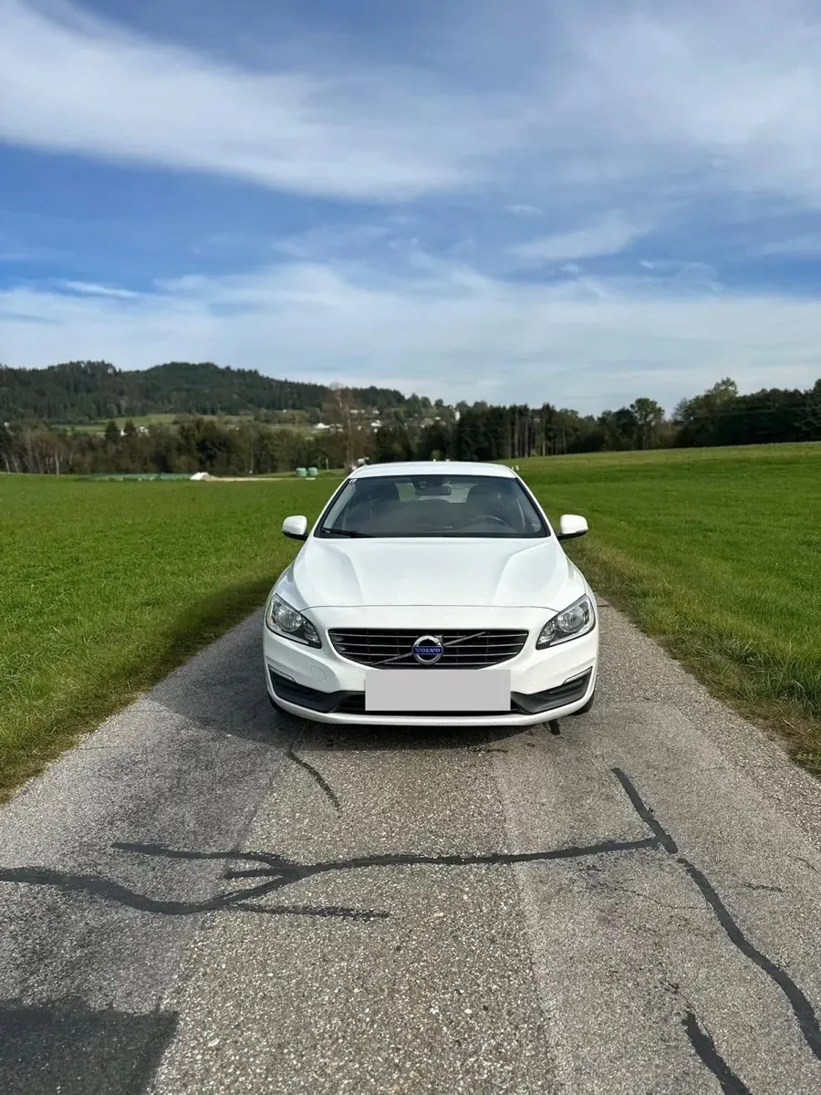 Volvo V60 2014 photo 3