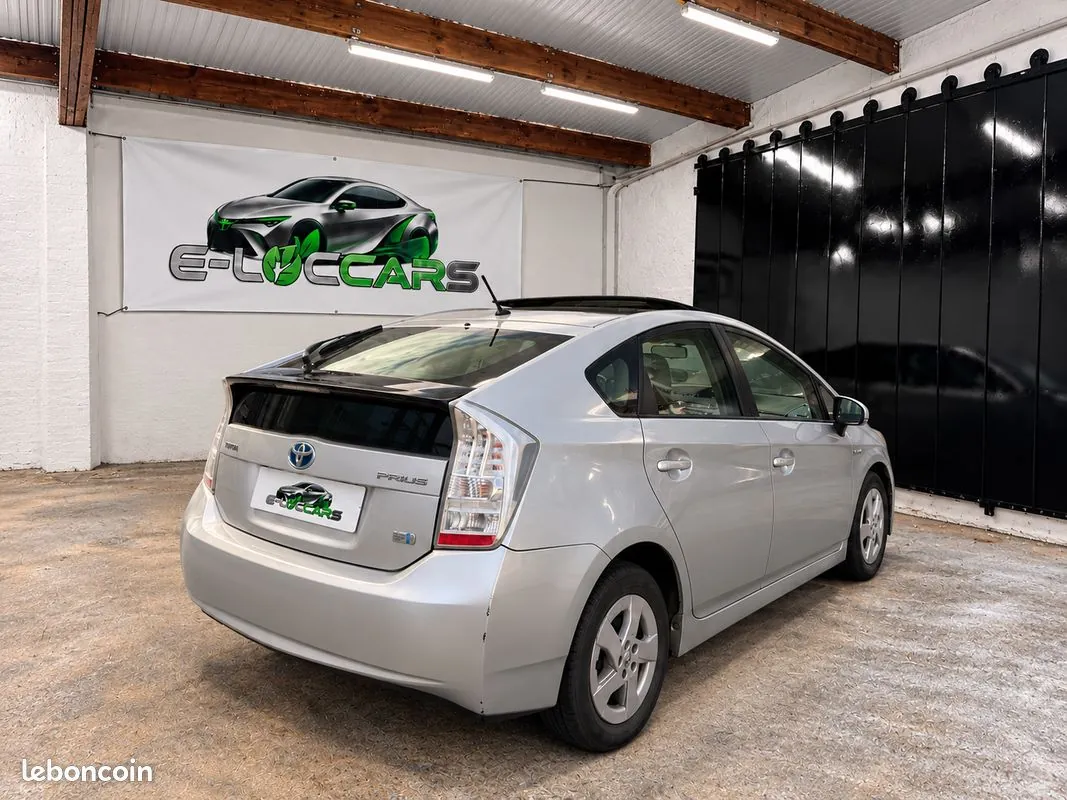 Toyota Prius 2009 photo 2