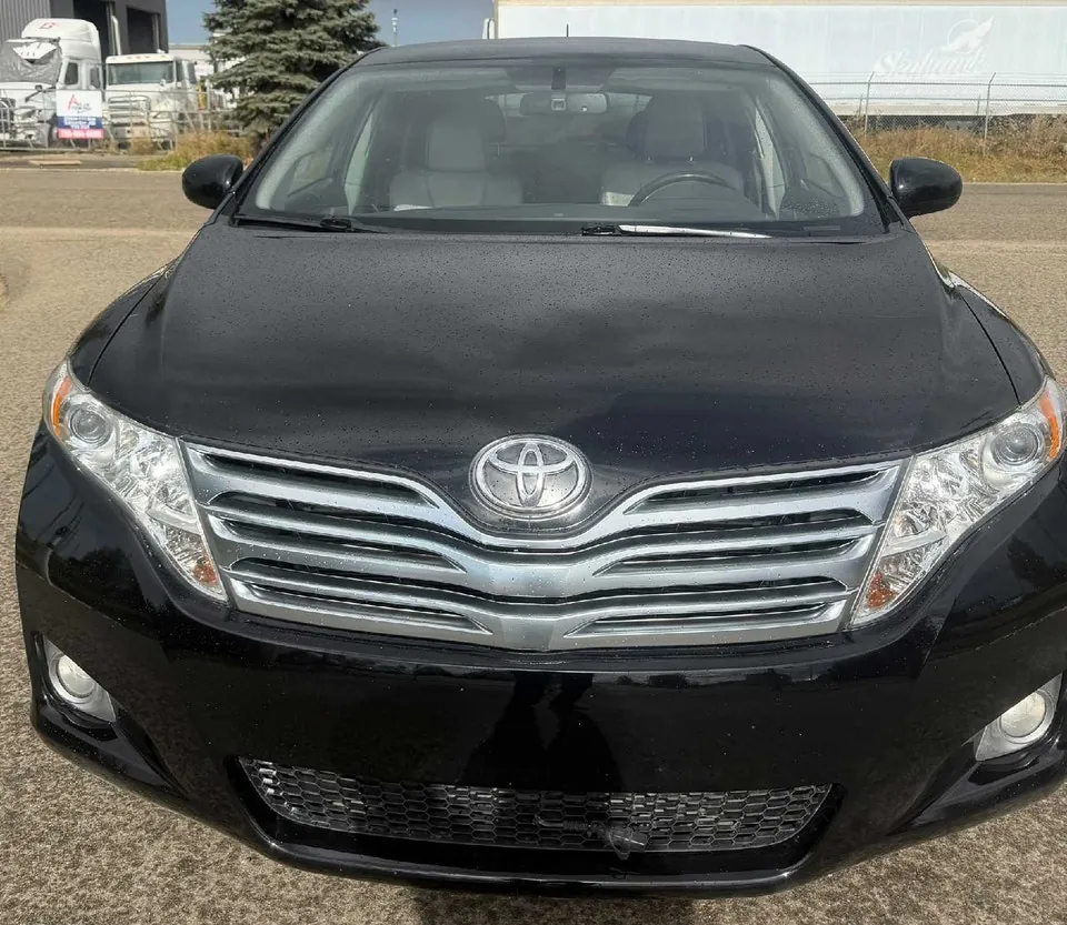 Toyota Venza 2009 photo 2