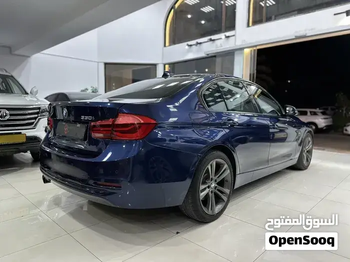 BMW 330I 2016 photo 4