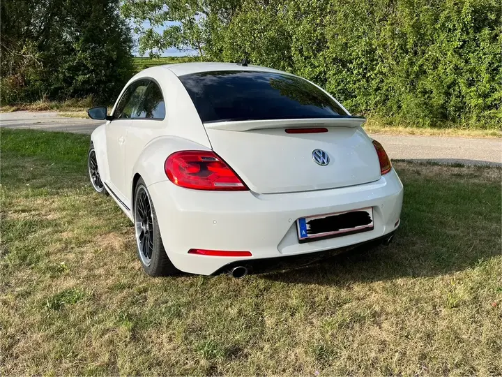 Volkswagen Beetle 2013 photo 2